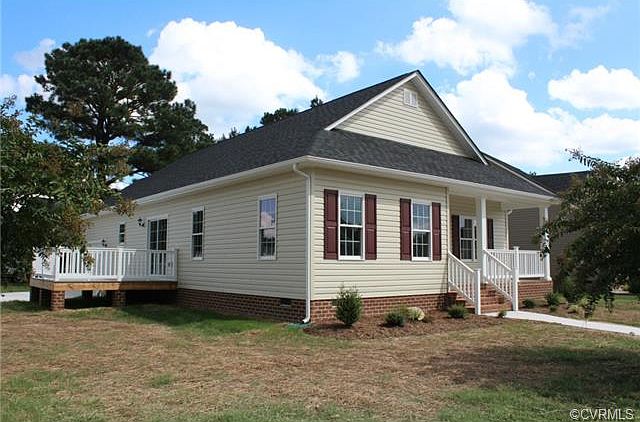 1st image of 501 Yellowstone Dr
