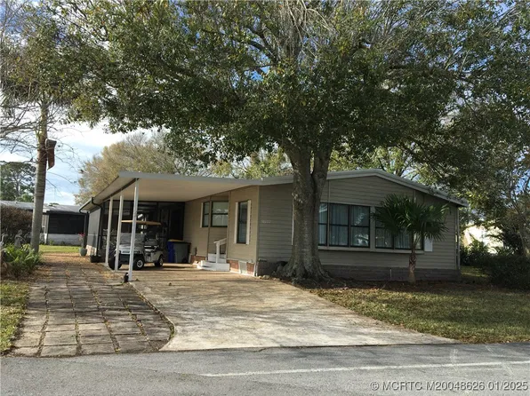16137 SW Indianwood Cir, Indiantown, FL 34956