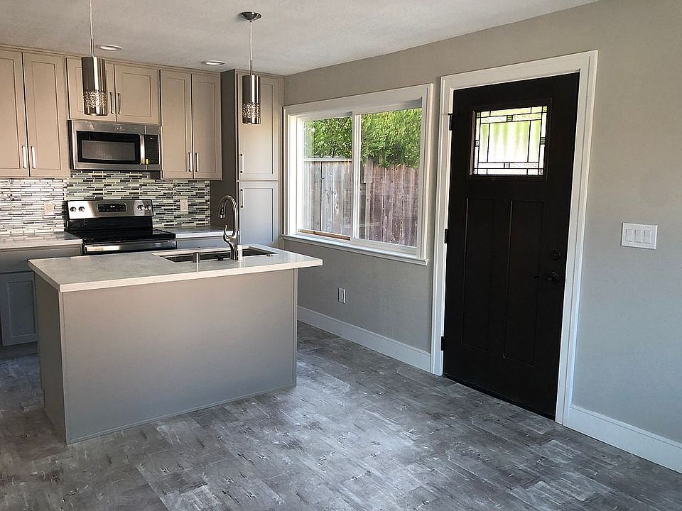 1st image of 532 5th Ave #532