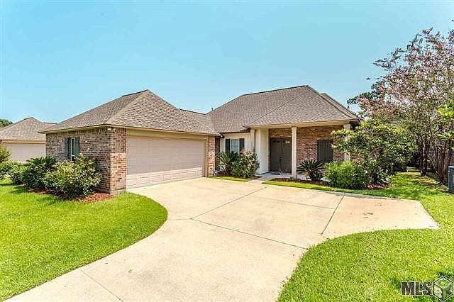 1st image of 5513 Parkknoll Place Dr