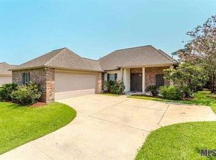 5513 Parkknoll Place Dr, Baton Rouge, LA 70816