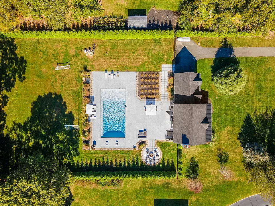 805 Kayleighs Ct