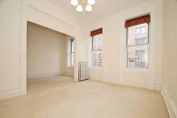 Rented by Buchbinder & Warren | media 27