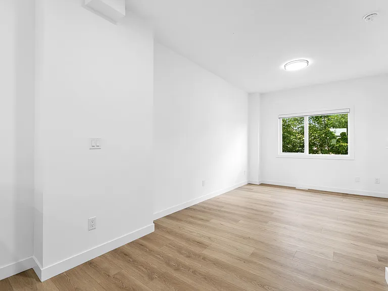 10915 159th St NW — Photo 9