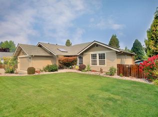 1018 Thelma Way, Grants Pass, OR 97527