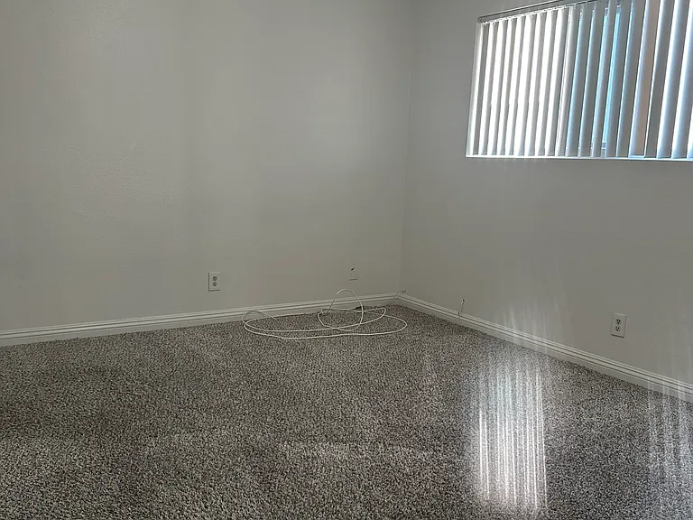 12048 Downey Ave #T — Photo 11