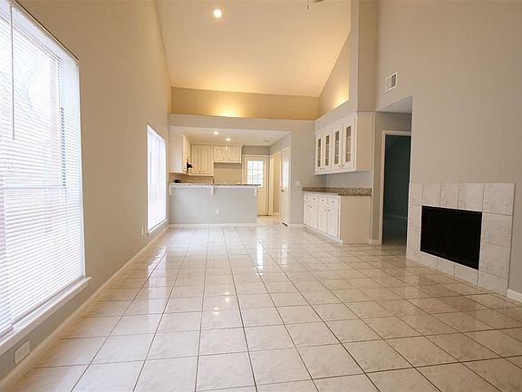 5th image of 5542 Santrey Dr