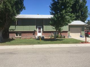1901 Cloud Peak Dr, Worland, WY 82401