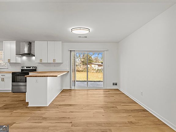 5th image of 3993 Brookcrest Cir