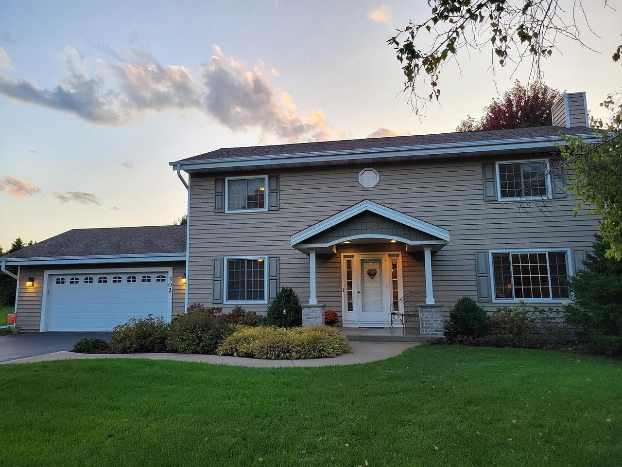 302 Lenz COURT, North Prairie, WI 53153 Zillow