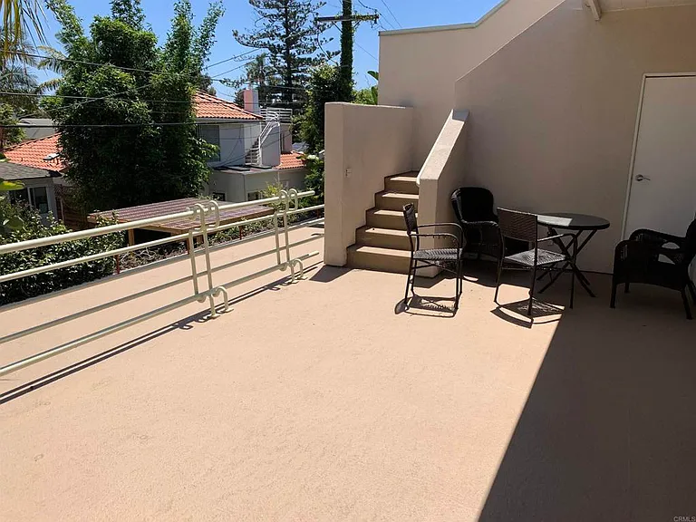 605 Bonair Pl — Photo 18