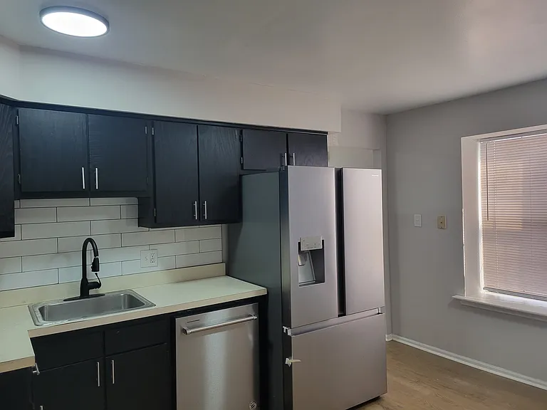 15 Hewitt Ln — Photo 3
