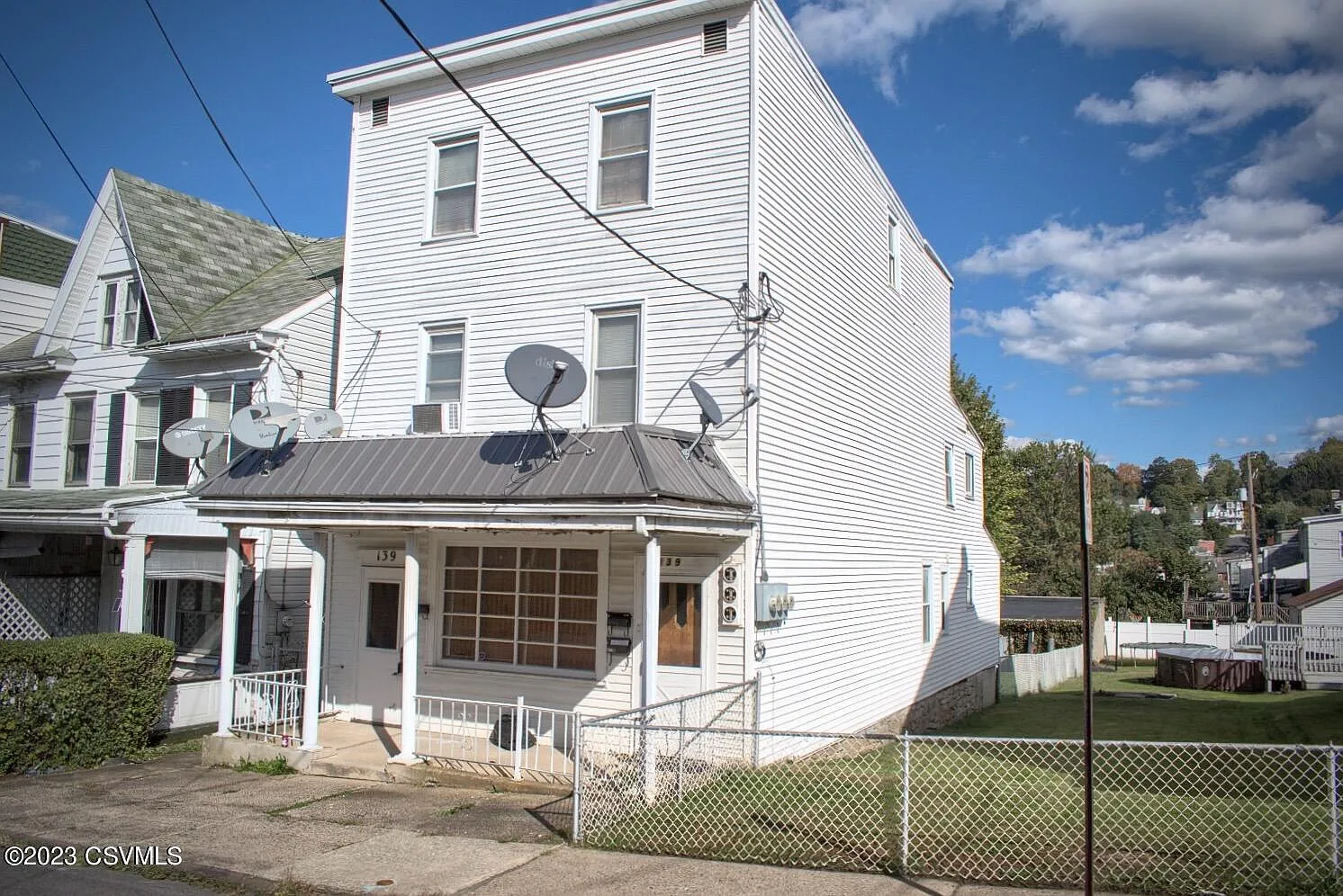139 S 3rd St photo 1