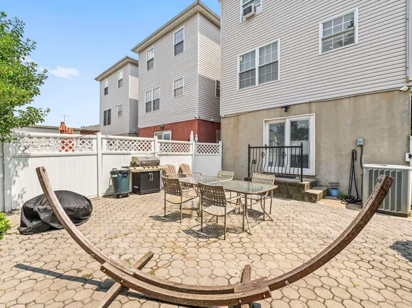 4309 Meadowview Avenue image 18 of 19