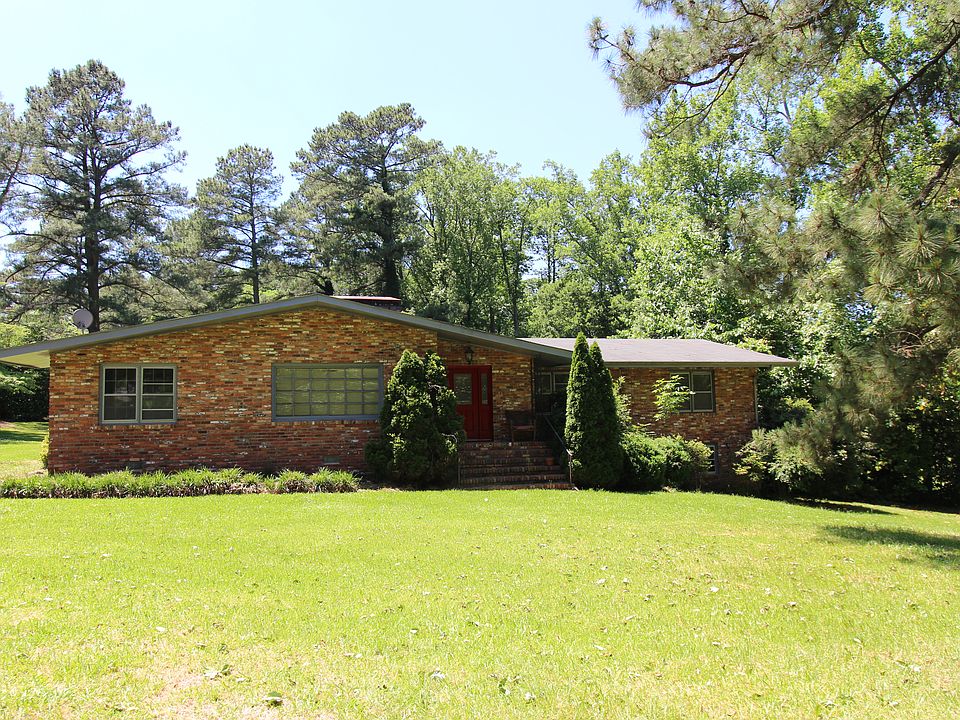 1st image of 120 Duck Pond Ln NW