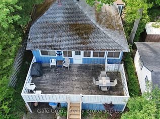 26 Woodward Ave, Lambton Shores, ON N0M 1T0