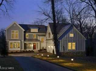 8004 Macarthur Blvd, Cabin John, MD 20818