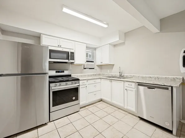 The Square, 1001 W Elm St #D6277bdfa, Denison, TX 75020