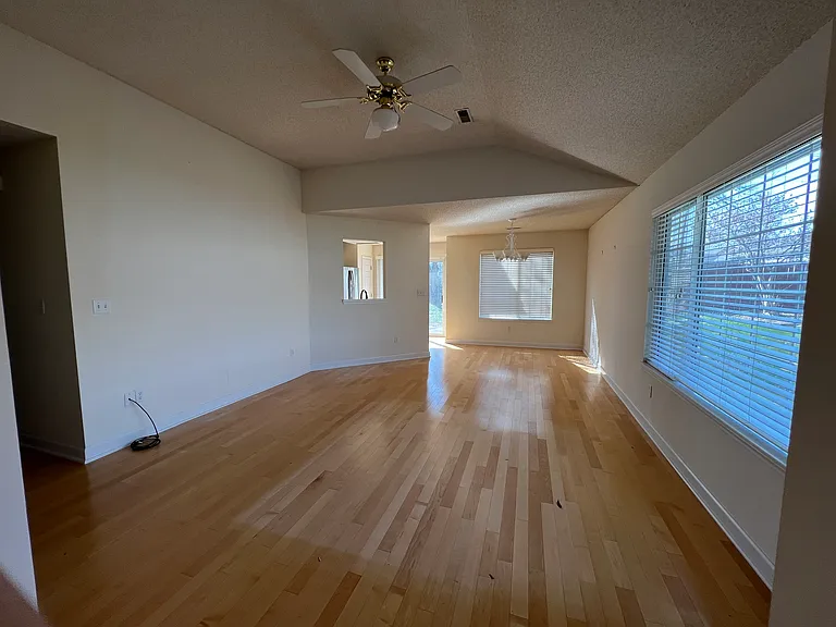 609 Heidman Rd #609 — Photo 7
