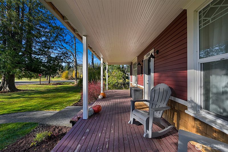 3rd image of 2880 Creasey Road