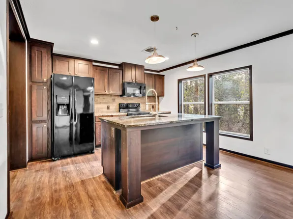 21 Karli Ct, Defuniak Springs, FL 32435
