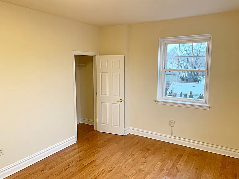 256 Franklin Ave #3C — Photo 7