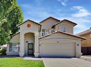 7227 E Navarro Ave, Mesa, AZ 85209