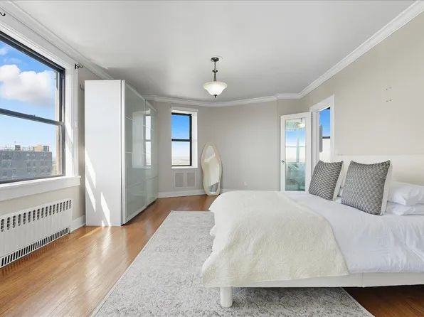 2600 John F Kennedy Boulevard image 23 of 35