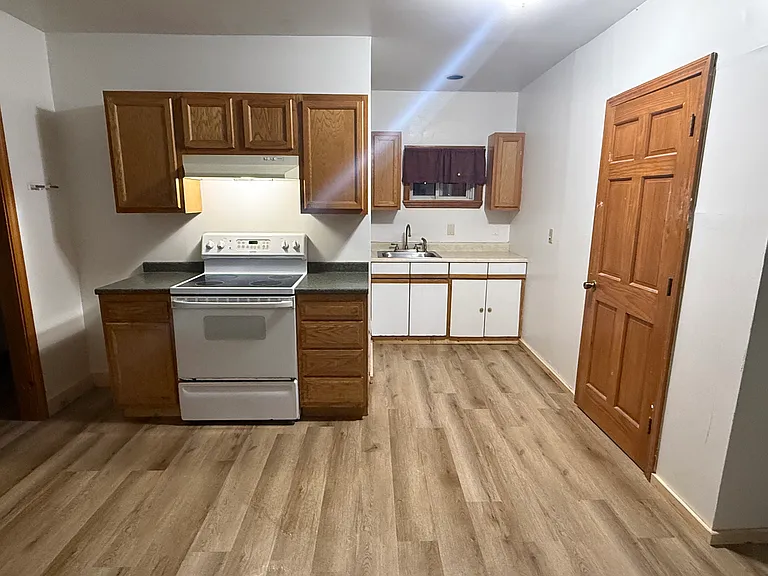 29 McGovern Ln #10 — Photo 1