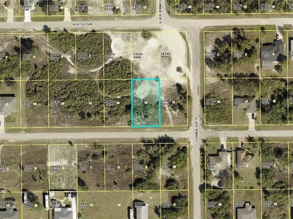 2602 42nd St SW, Lehigh Acres, FL 33976