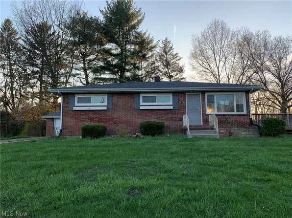 540 Prospect Ave, Canal Fulton, OH 44614