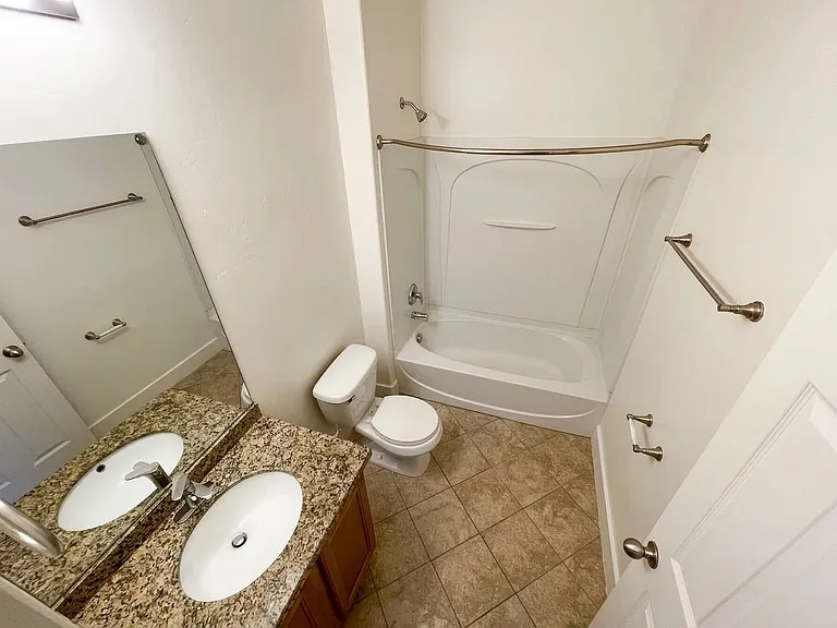 4227 W Degray Dr — Photo 14
