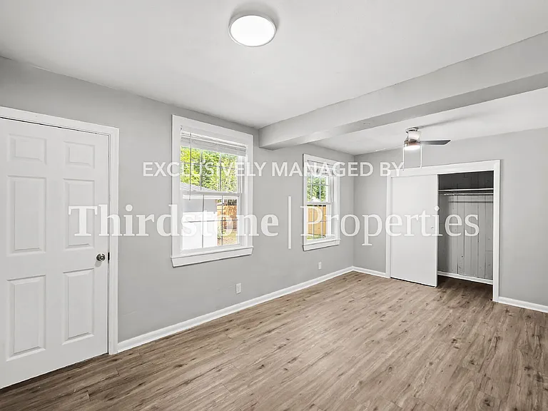 5204 Astral St — Photo 11