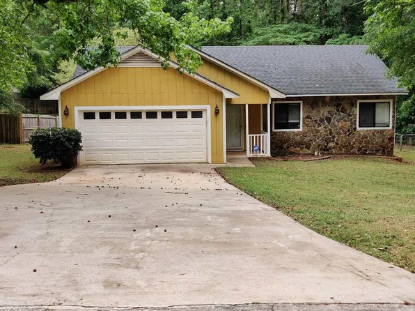 125 Forest Brook Dr, Palmetto, GA 30268