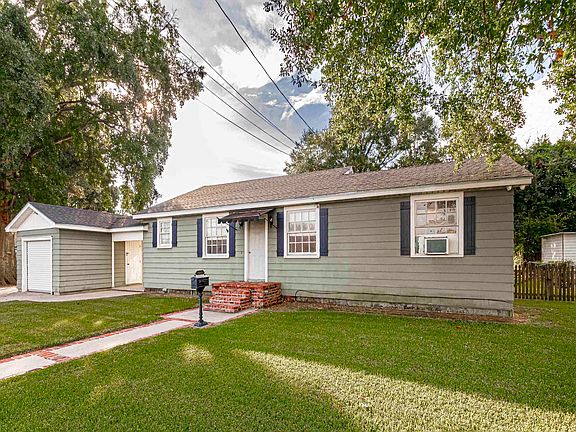 3rd image of 58225 Desobry St