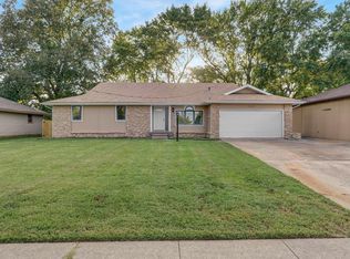 5303 S Holland Ave, Springfield, MO 65810