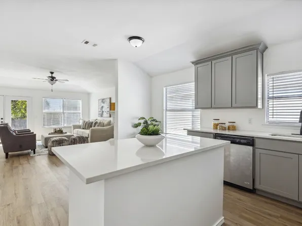 6248 Everglade Rd, Dallas, TX 75227