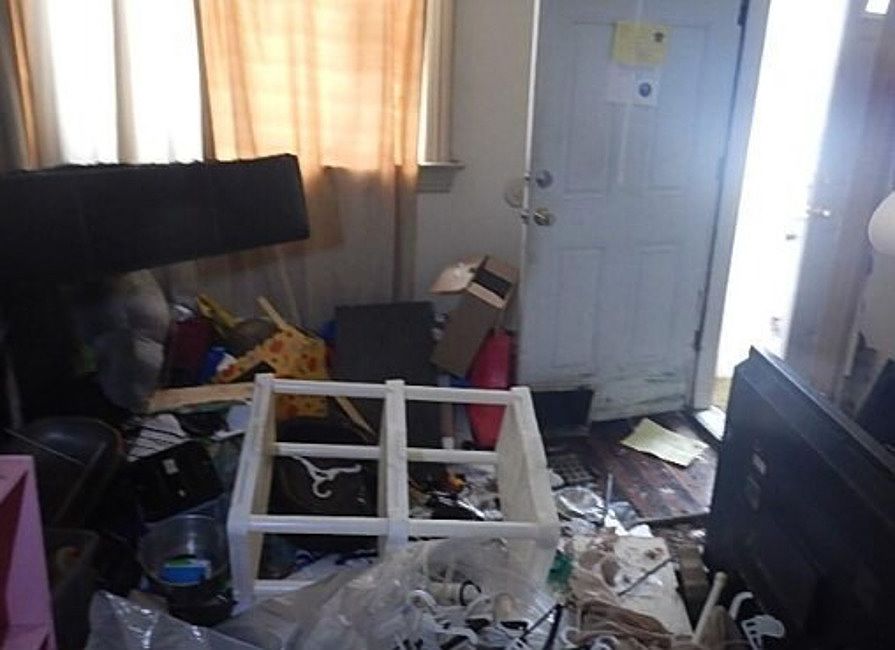Additional Living Room