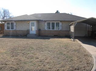 715 S Sunset Dr, Alva, OK 73717