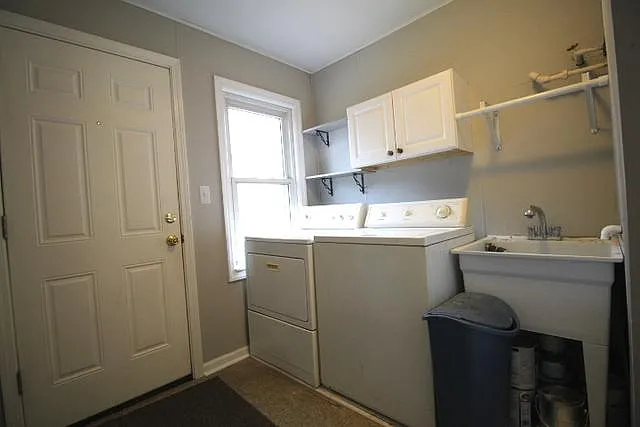 320 S Cass Ave — Photo 14