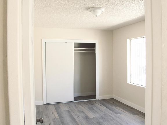 4th image of 6207 Home Ave #B