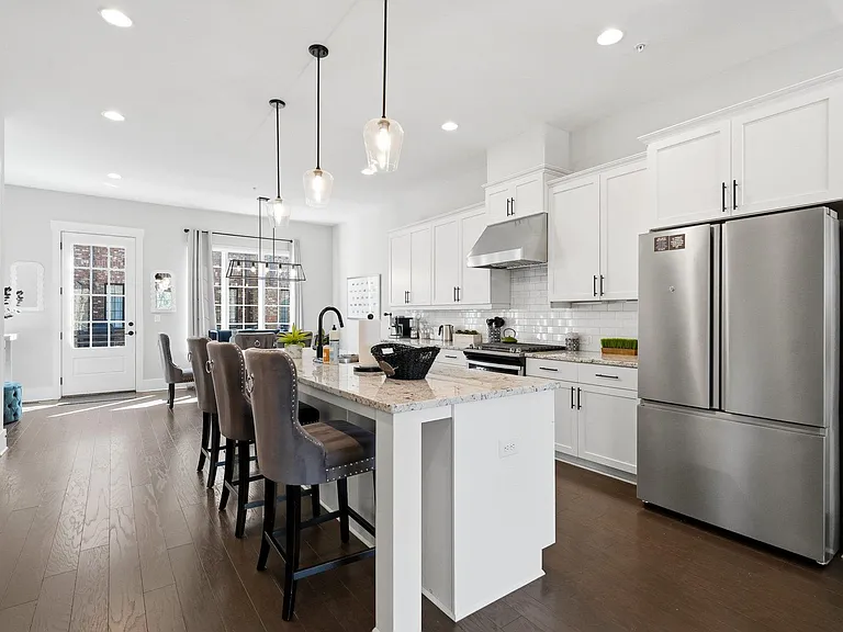285 Castleberry Hill Walk SW — Photo 12