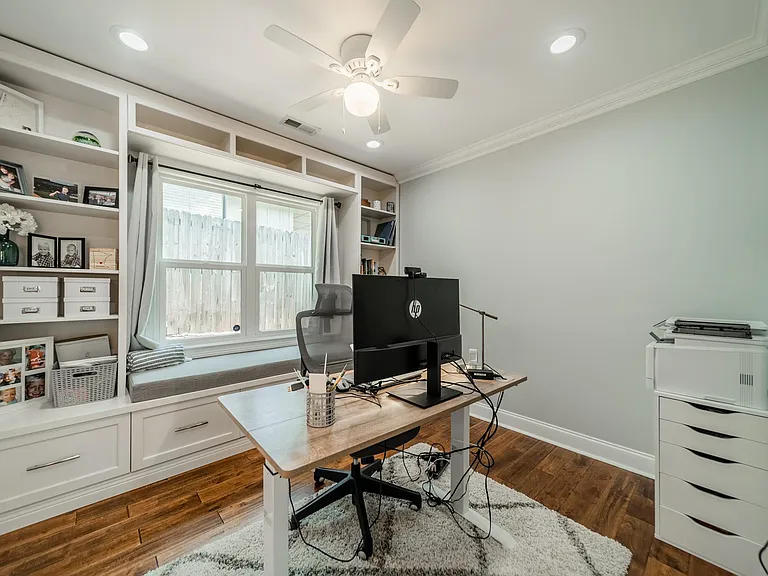 3147 Windsor Dr — Photo 42