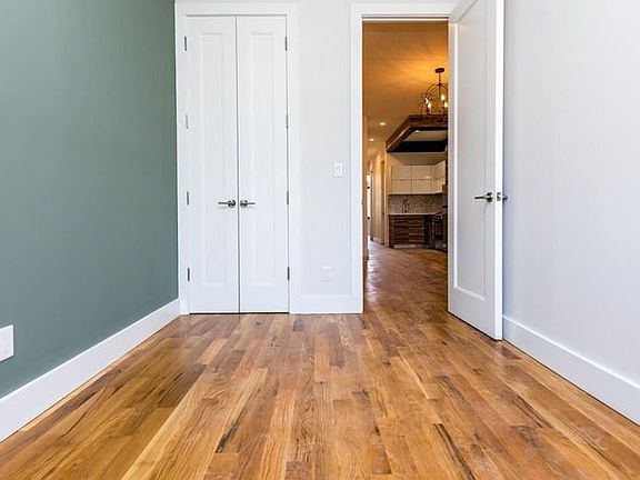 4th image of 181 Palmetto St APT 2L