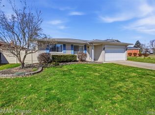 2428 Cabot St, Canton, MI