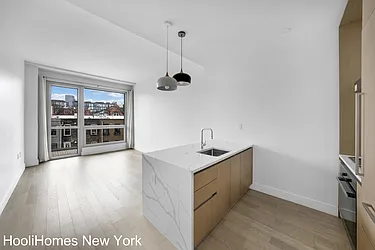 21-41 46th Avenue, #3E