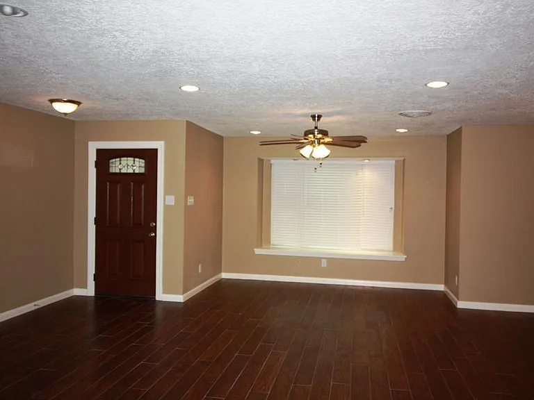 1766 Maux Dr — Photo 4