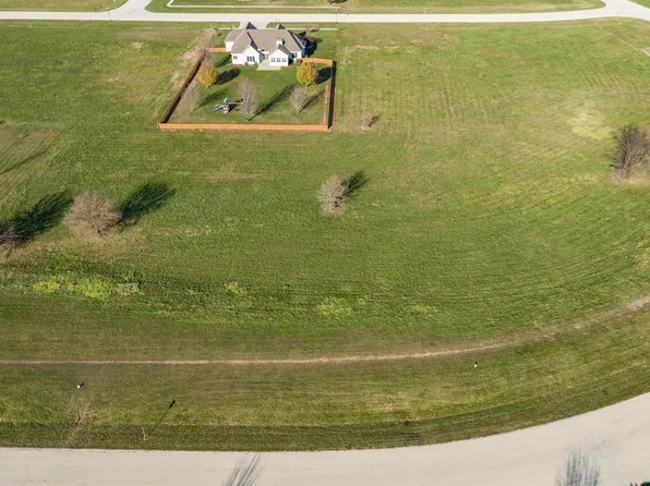 1020 Prairie View Dr Lot 77, Somonauk, IL 60552