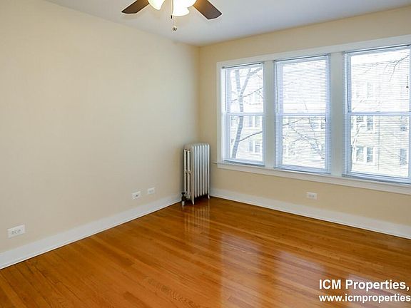 5th image of 1923 W Winona St #2F