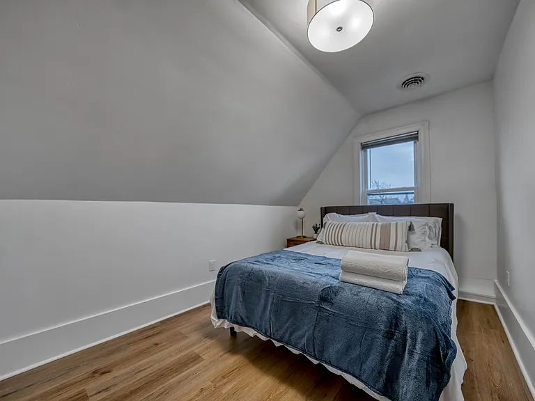 46 Allen St #5 — Photo 15